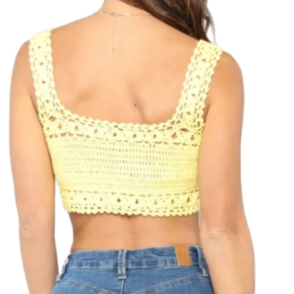Cotton Emporium Womens Yellow Knit Cropped Top Sz XL Lace up Front Boho Beachy - Picture 2 of 10